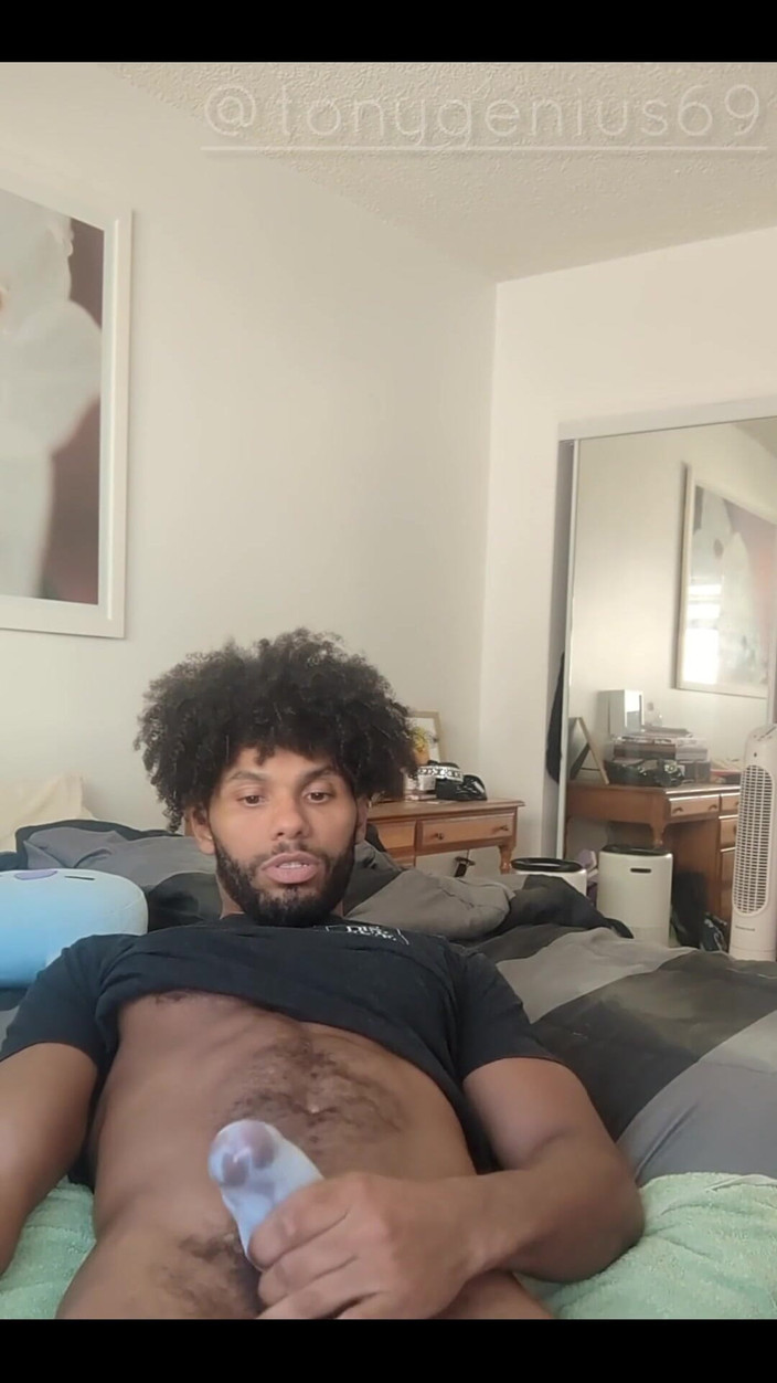 Tony Genius: 흑인 대물 자지에게 따먹히는 핫한 금발