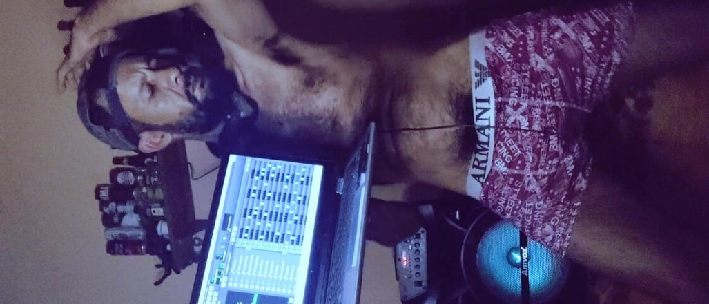 Stink HairyMale: Self Sensual Remix