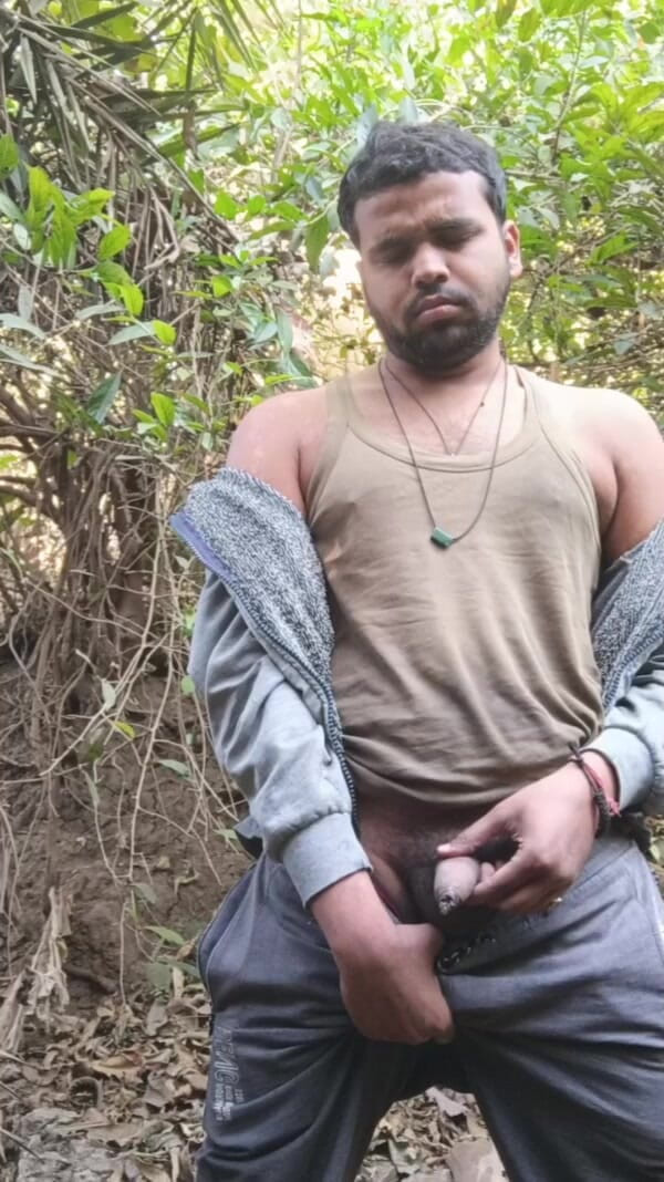 IsmaatDeva: Horny Forest Peeing