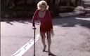 Rodney Moore: Bà già khiêu dâm cổ điển của 80 được bắn tinh lên mặt