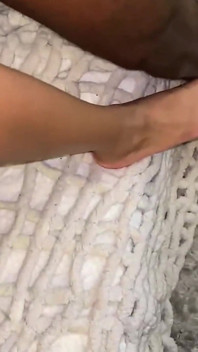 Yazmin royal mochte es, in der Wohnung mit schwanz gefüllt zu werden!