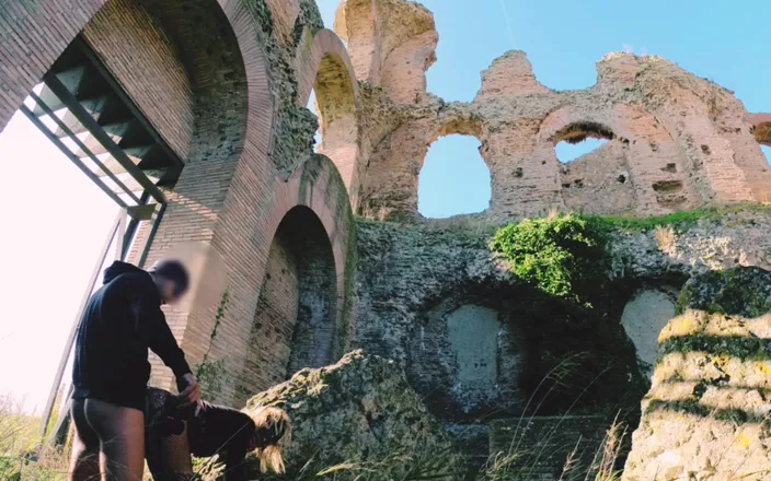 Sportynaked: At 90 Among the Roman Ruins with the Plug