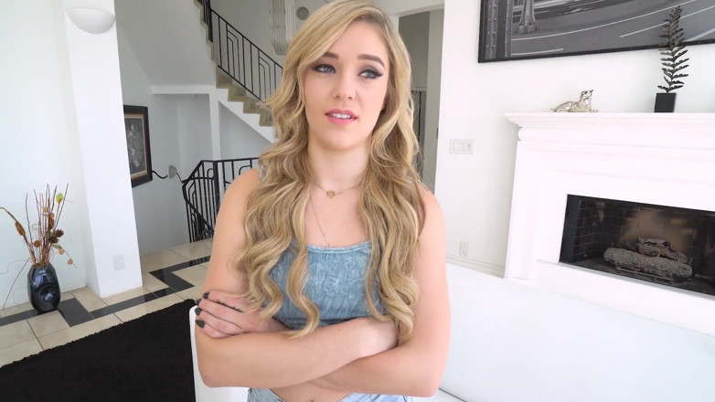 FILF - Father I'd Like To Fuck: Don't tell on me, I'll do anything! - Stepsister Kali Roses...