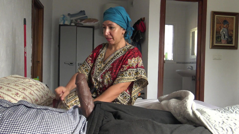 Souzan Halabi: Pembersihan Curang Dengan Pelancong Hitam Di Hotel Di Istanbul