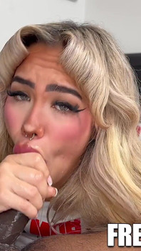 Luna Luxe Sucked That BBC so Sloppy