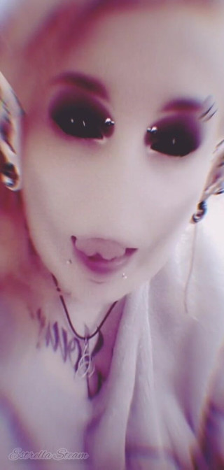 Estrella Steam: Dark elf smokes a cigarette