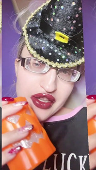 Îmi aparțin soția ta sissys acum de La Findom Goaldigger
