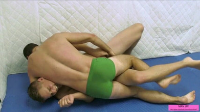 ManUpFilms: Wrestle Jt dan Cam