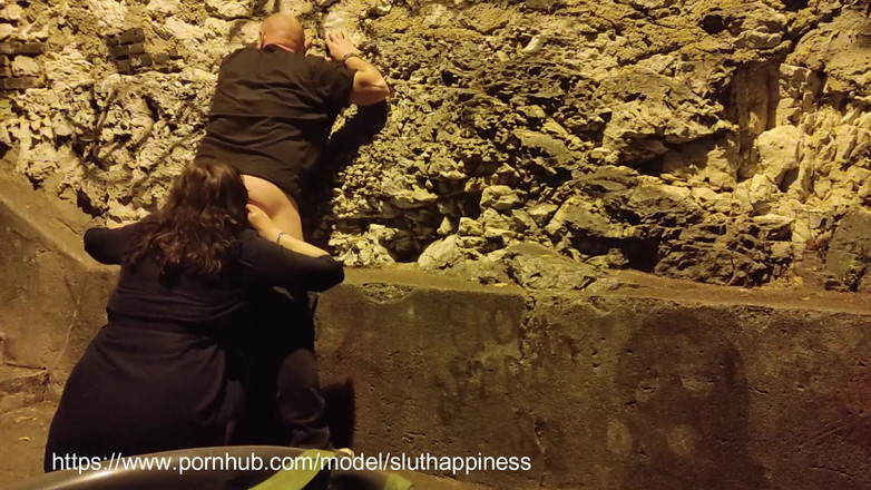 Toilet Mommy: Leccata di culo all'aperto miLF troia mi mangia il culo