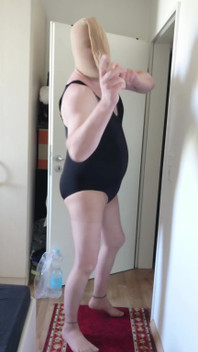 Funny Dance in Body and Tights
