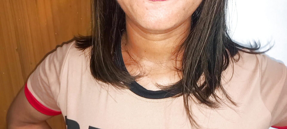 PATY PATY: Sexy macecha přijde a chce masturbovat po příchodu z večírku