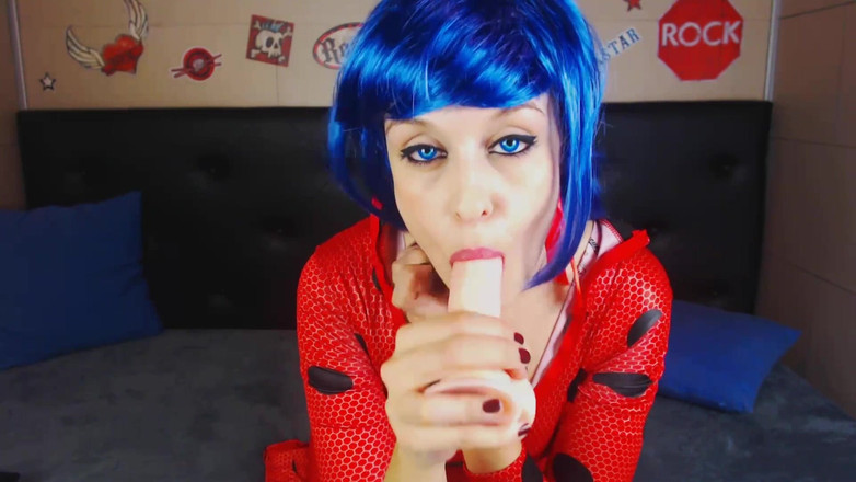 Candystart Videos: Чудодійна ледібаг, косплей з ділдо