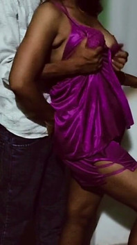 Indian Desi Bhabhi Pink Night Dress Me Chodai Kiya