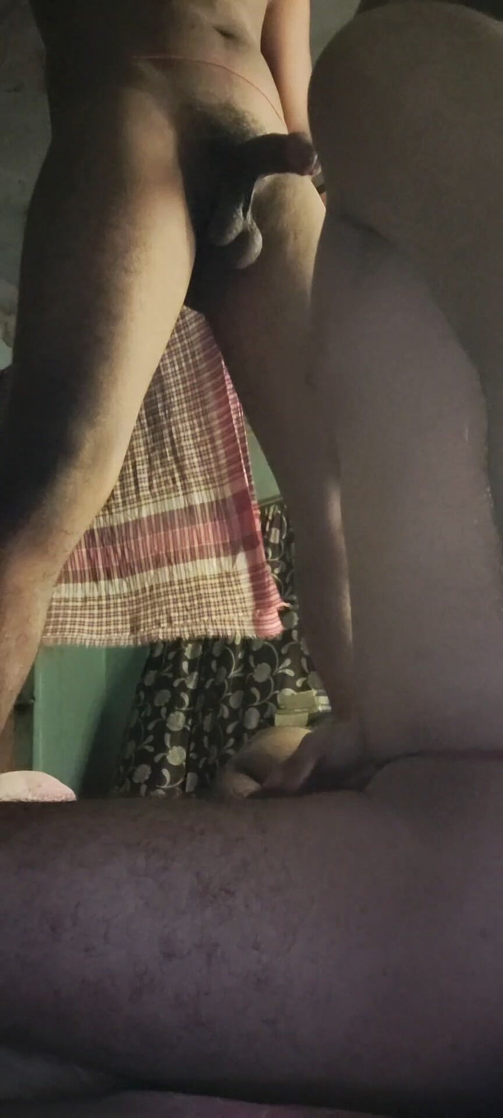 Babai: Village Boy chupando garganta profunda e gozando
