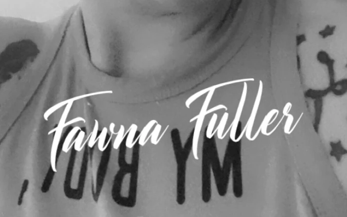 Babe town: Горячая крошка с большими сисечками играет и соблазняет, подборка