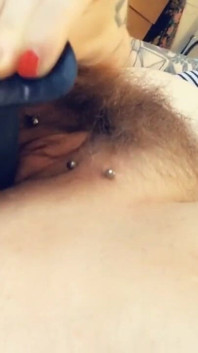 Invio tutti i miei video di sexting