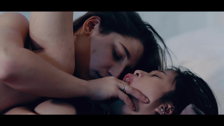 SweetheartVideo: Elsa worden scène 1 jonge liefde