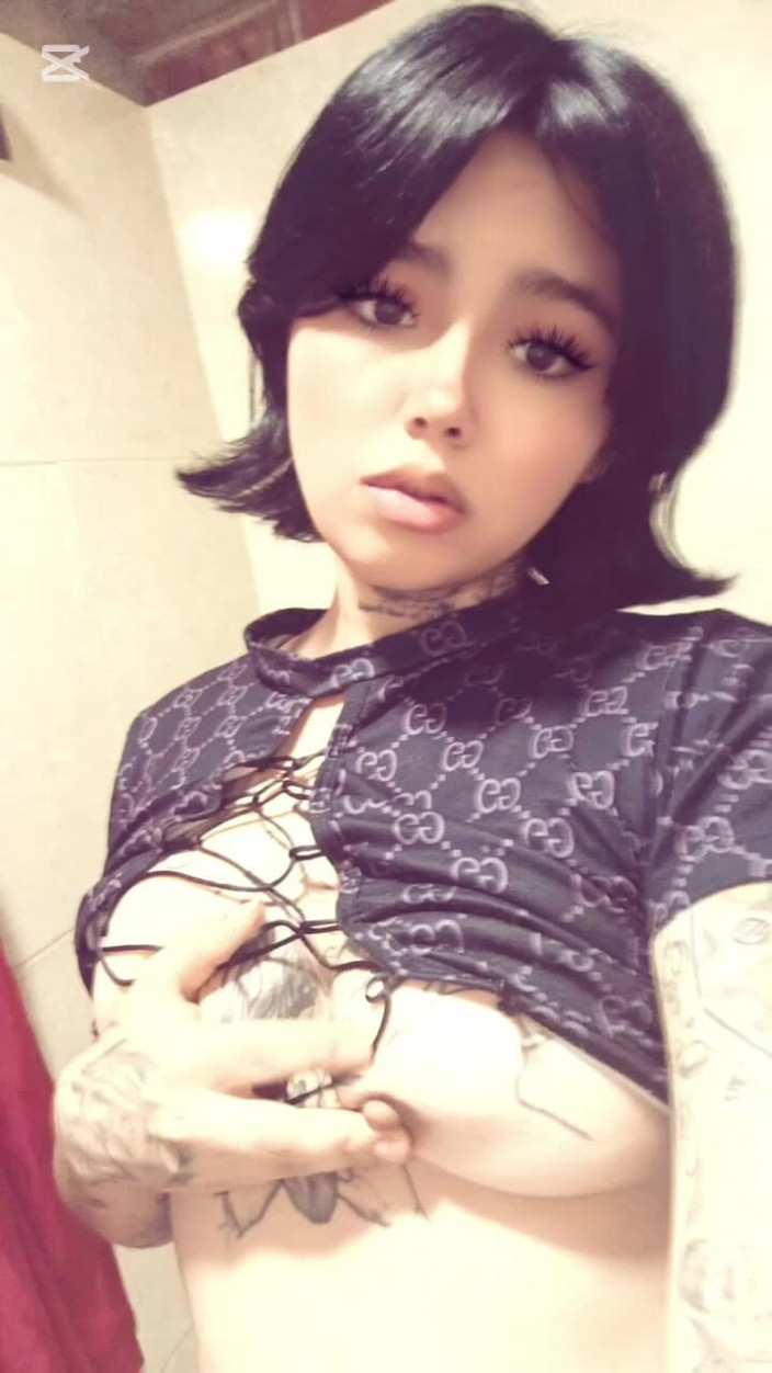Dalyla: Tetas Pequeñas Y Aguadas