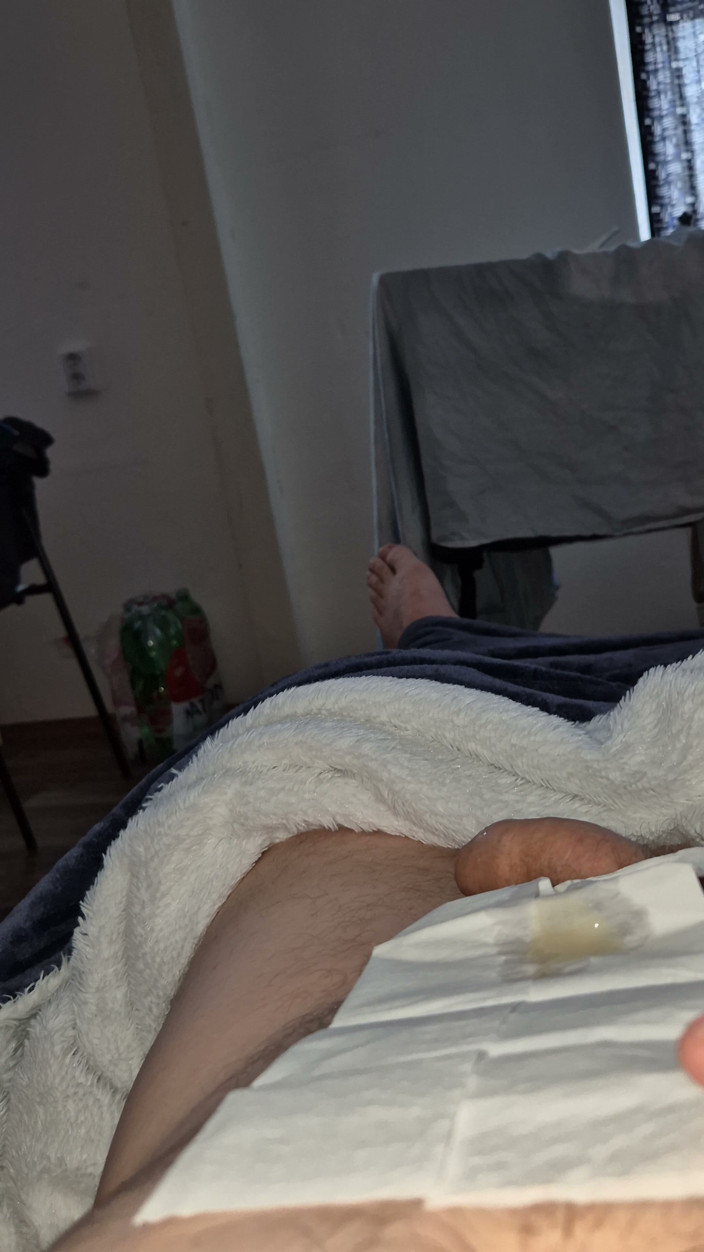 FeaturedLock451: I Can't Stand Squirting a Lot of Cum Today
