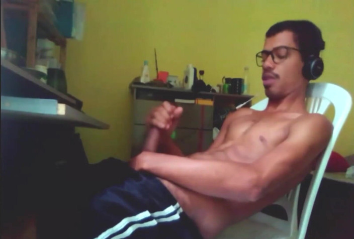 Couple 2 Black: Video 119 Bu şortu giymek beni sertleştiriyor