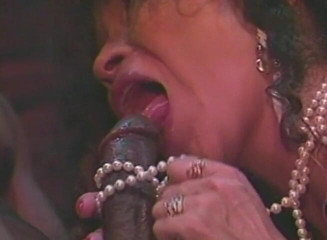 Analiscius: Astonishing Milf Gets Slammed by Black Guy in Vintage Sex