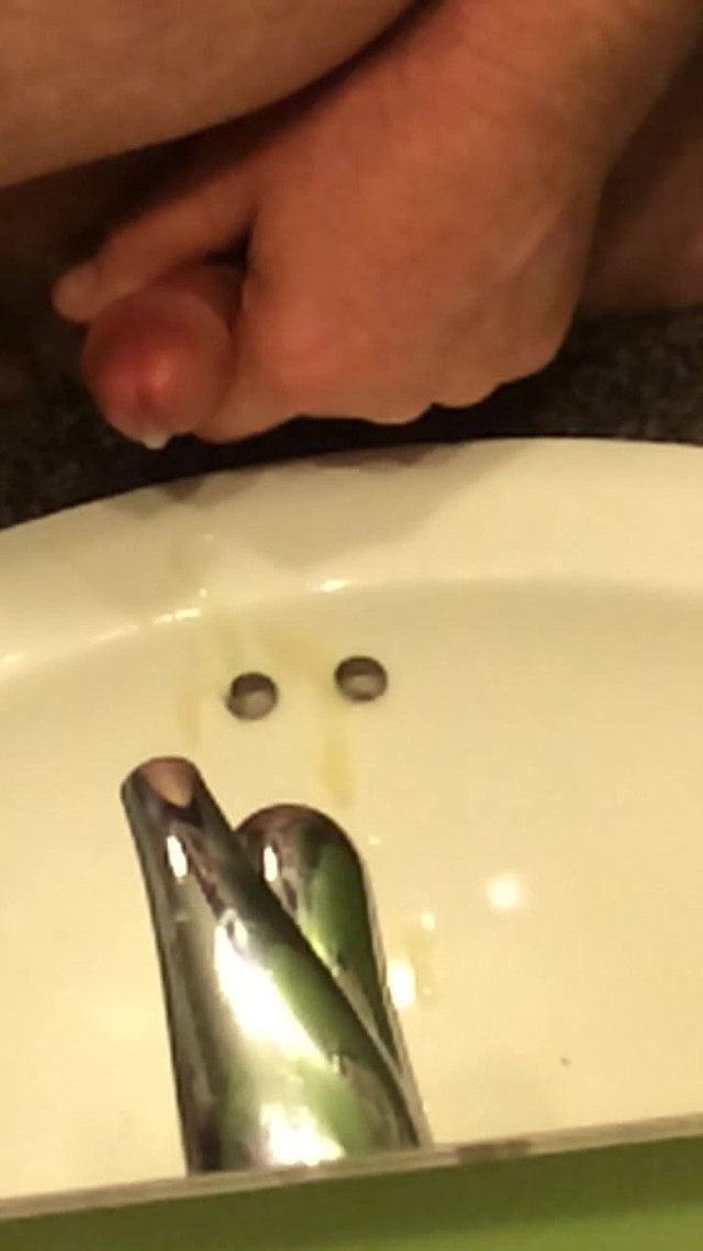 Solo Handjob (Down and dirty Dave)