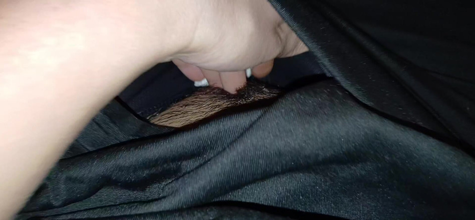 Lesbian-candys: Honím si zvuky mých lesbických přítelkyní, které mají sex