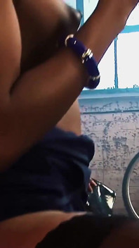 Kaia kane si cewek nakal dengan stoking jasmine webb lagi asik muasin memeknya pakai dildo ukuran kontol raksasa pria kulit hitam
