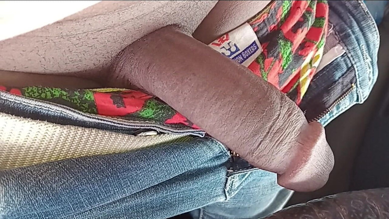 Cutjelle: मेरे और मेरे दोस्त मेरी पत्नी को मेरी कार में गांड से चोदते हैं