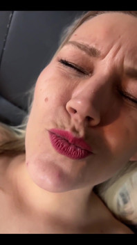 Big Kiss to Everyone Who Likes Me;)