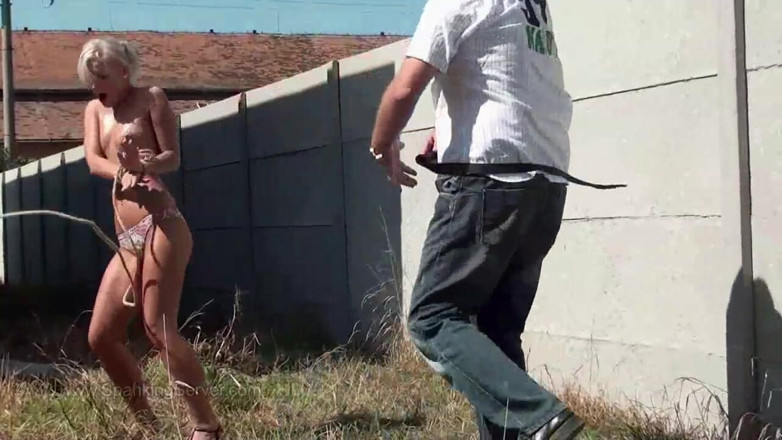 Spanking Server: Порка Gia на все тело 2009