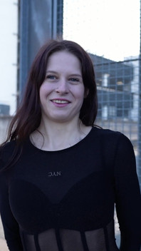 German scout - kleiner rothaariger teenager 18 peach delina holt zum ersten casting-fick ab
