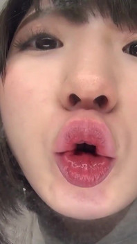 POV Kisses From Mio Shinozaki, the Innocent Girl Who Never Kissed You... but Today, She Can't Hold Back