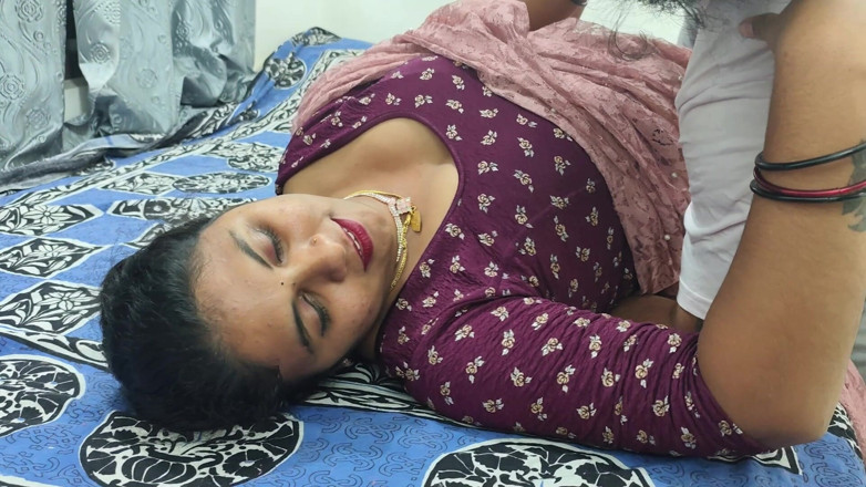 Vaigavarun45: Sari Hip Press Burl Romantism