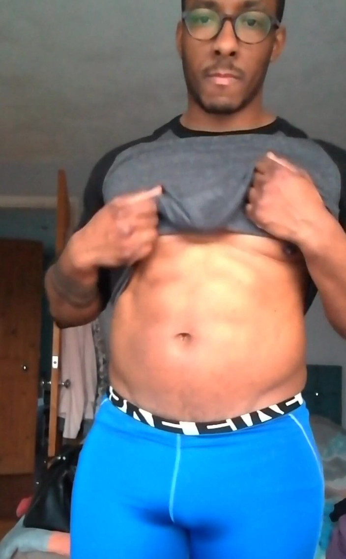 Amadeus: Il giorno della gamba fatto