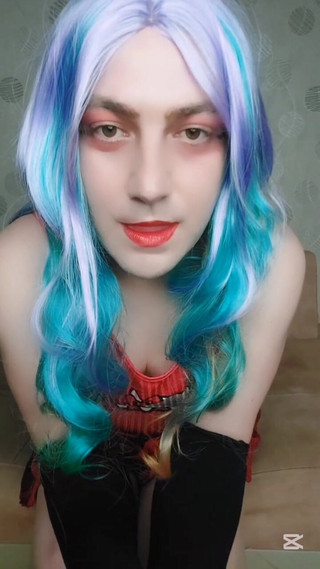 Kitty_Cross: 大泡泡屁股热金发白屁股可爱苗条人妖变装者kitty