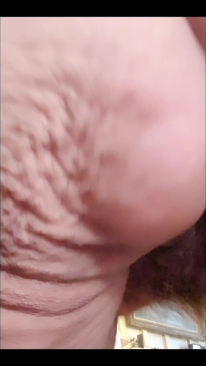 Zilah Luz: Velký zadek