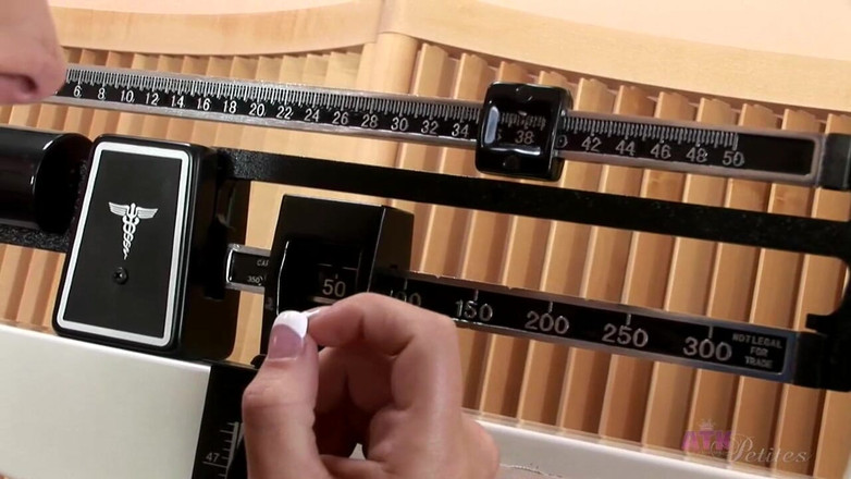 ATK Girls: Wiegen Sie das Einwiegen.