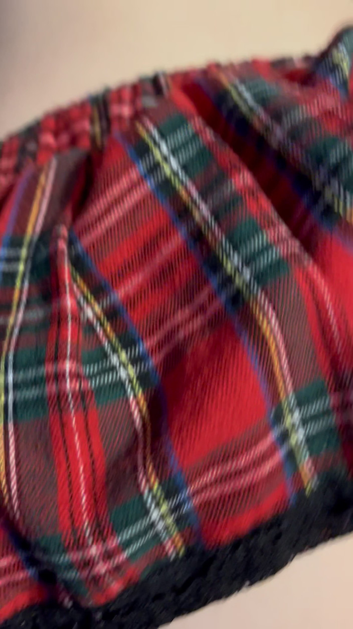 IntimateIsles: Primera lección de la animadora