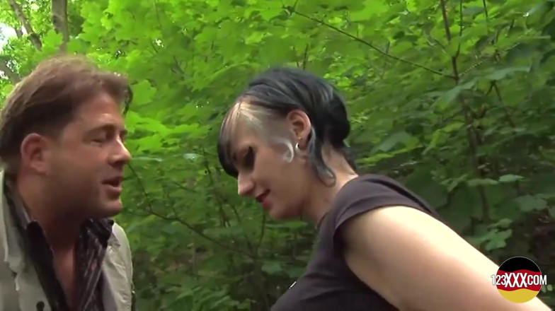123XXX - Fucked Amateurs in Germany!: Goth Girl Sucks and Fucks