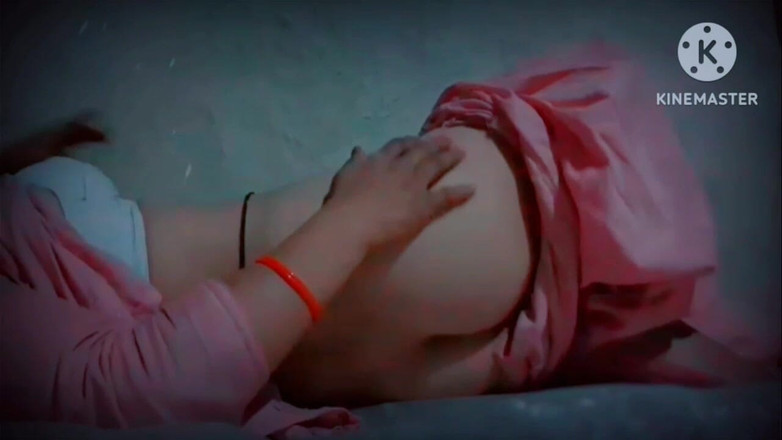 TricolorMusic3: Ateşli kraliçe kız mms video pinky ateşli amcık çok tahrik edici ıslak...