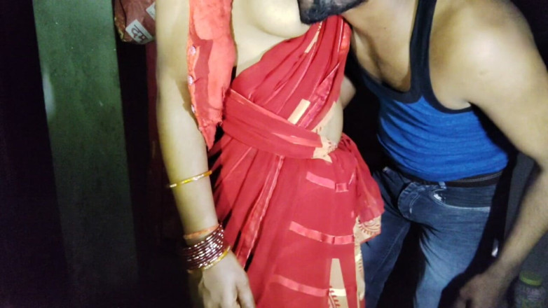 Sexywife: Gorący indyjski Desi Bhabhi Romans w Sari