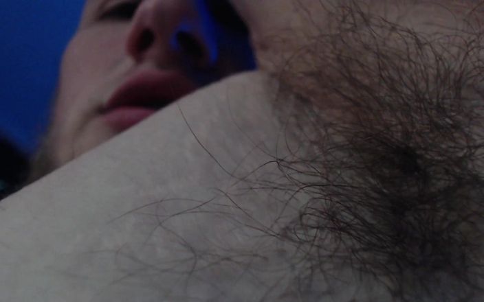 Hunky time: Chlupatý hetero dominátor