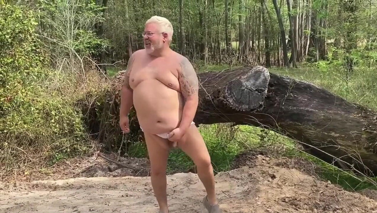 Hand-Free-Daddy-Chub: Atirando no papai enorme