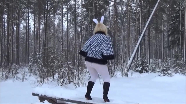 RedRoseRus: Harar från vår skog!