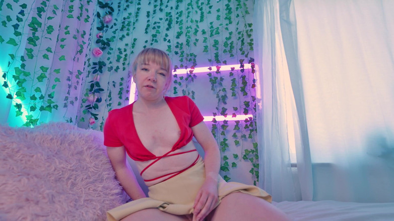 Jolie Lyon: Saya Kinda Baru, Ibu Tiri Funnier