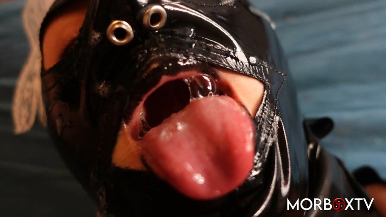 HardcoreC69: Táta jí dá tvrdý sex a ona si řekne mléko do...