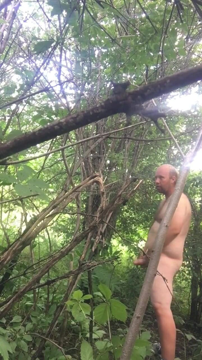 Bigwhitecock: นอกบ้าน – ชักว่าว