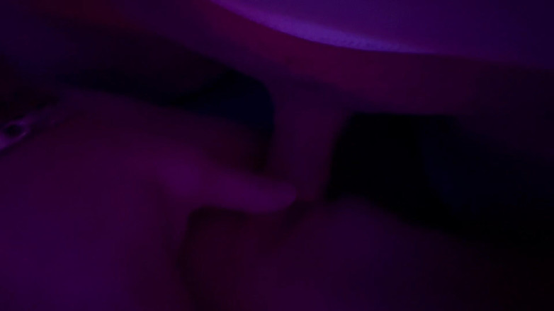 Mia Rae Fox: 叫醒电话：深度、凌乱和听话