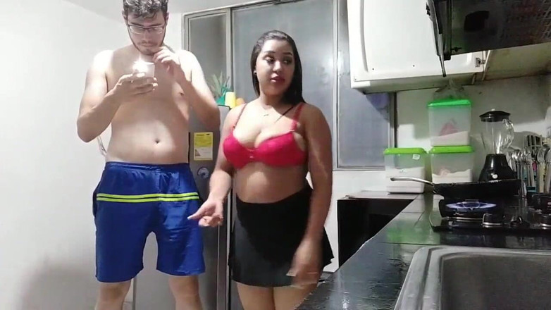 Pikaa6: Si cewek rambut cokelat dengan toket kendor 18 tahun asal new...